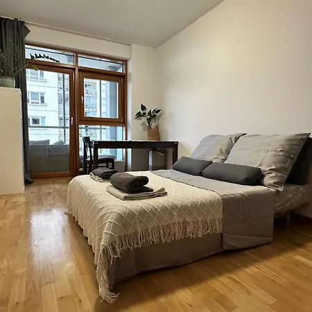 Lux Slominskiego شقة وارسو